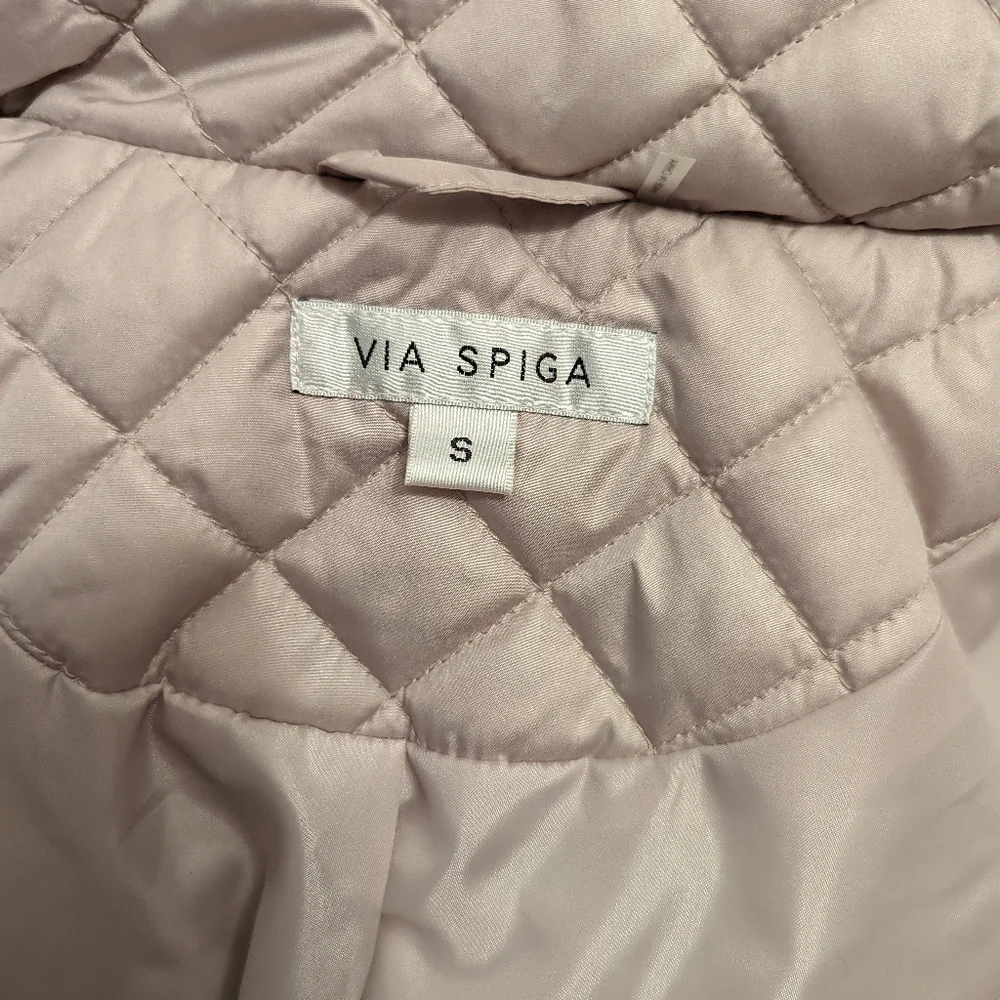 Via Spiga Women's Diamond Quilted Mid-Length Winter Jacket with Attached Hood - Picture 9 of 11